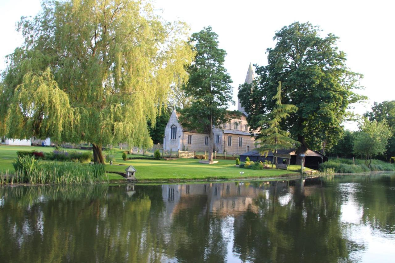 River Nene Cottages Water Newton المظهر الخارجي الصورة